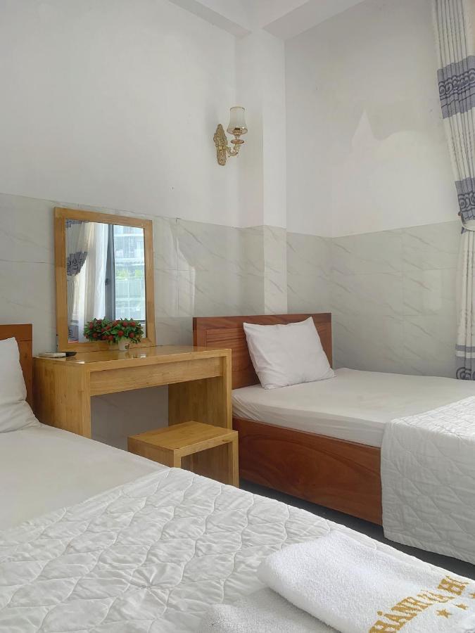 נה טראנג Khanh Ha Hotel מראה חיצוני תמונה